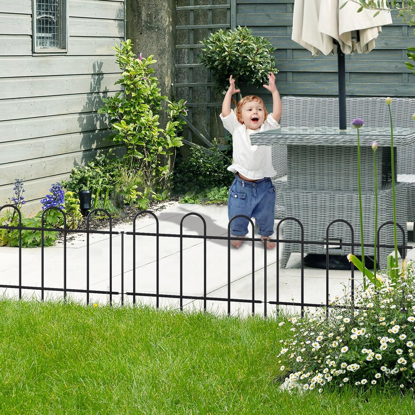 Metal Garden Fence 18 in H x 16 ft L, No dig Garden Border Yard Fencing, Dog Fence Outdoor Temporary Animal Barrier for Flower Bed Lawn and Patio, 8 Panels + 9 Stakes Black