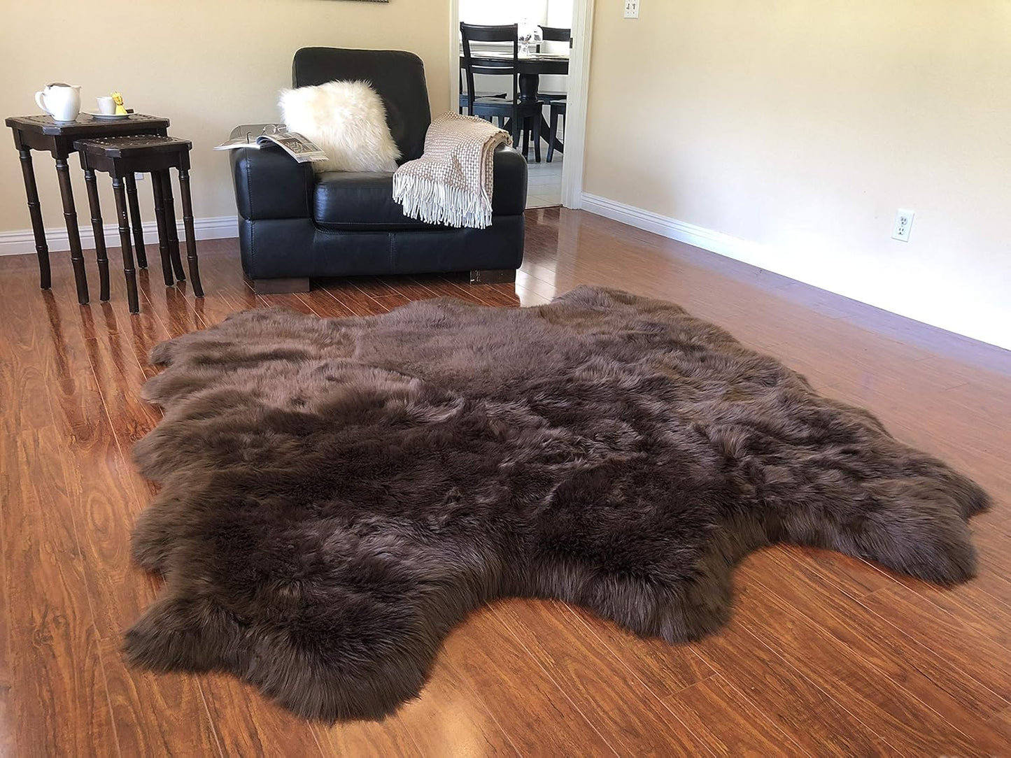 LAMBZY Faux Sheepskin Hypoallergenic Free Shape Silky Shag Rug, Luxury Shaggy Silky Plush Carpet for Bedrooms Rugs Living Room Kids Rooms Sofa Floor Rugs (Sexto 6 Pelts 6'x6',180x180 cm, Brown)