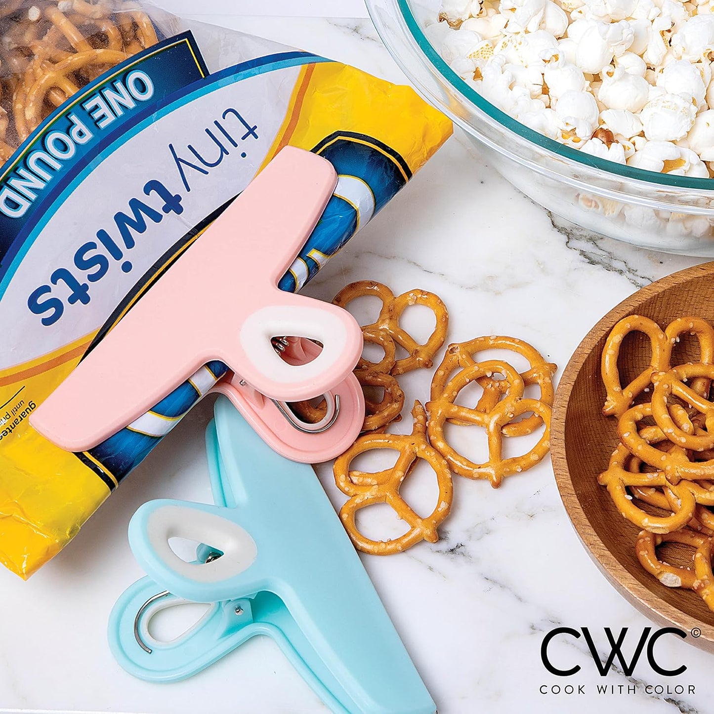 COOK WITH COLOR Bag Clips - Heavy Duty Chip Clip and Refrigerator Magnet Clips for Food Storage with Air Tight Seal Grip, Bright Colors, Pack of 4 Large Clips