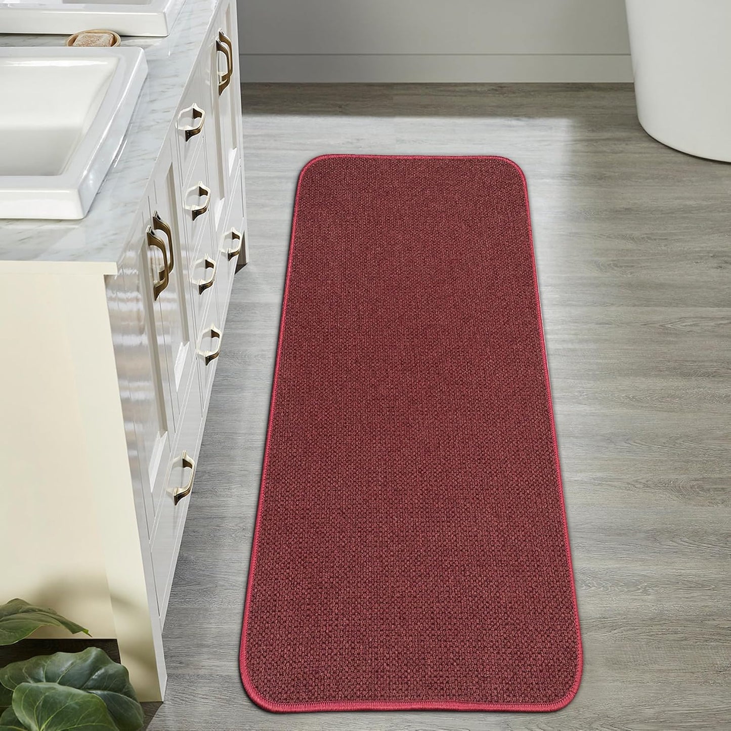 Bath Mat,Ultra Thin Bathroom Runner Rugs,Large Bath Mats for Bathroom,Quick Dry,Non-Slip,Machine Washable,Low Pile,Bath Rug,Shower Outside,Sink,Home Decor Accessories.Red,1'9"x3'11"（21x47inch）
