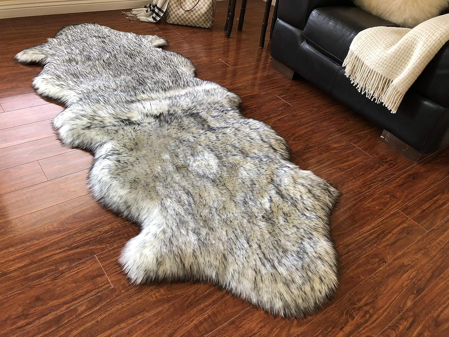 LAMBZY Faux Sheepskin Super Soft Hypoallergenic Free Shape Silky Shag Rug, Luxury Shaggy Silky Plush Carpet for Bedrooms Rugs Living Room Sofa Floor Rugs (Double 2'x6', White/Black Tips)