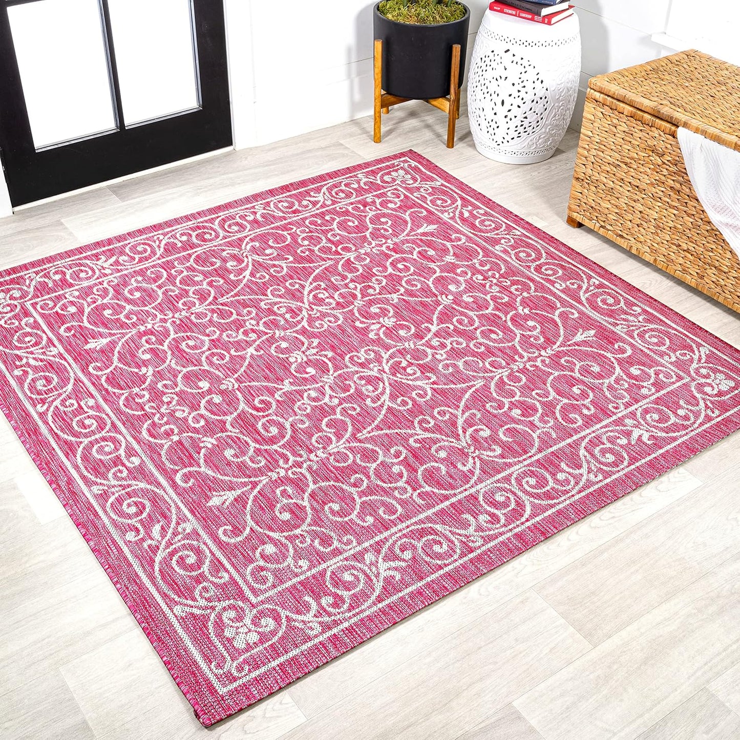JONATHAN Y Vintage Filigree Indoor Outdoor Square Area Rug 5X5 Fuchsia/Light Gray, Charleston Textured Weave for Backyard, Patio, Porch, Easy-Cleaning, Pet-Friendly, Non-Shedding (SMB106J-5SQ)
