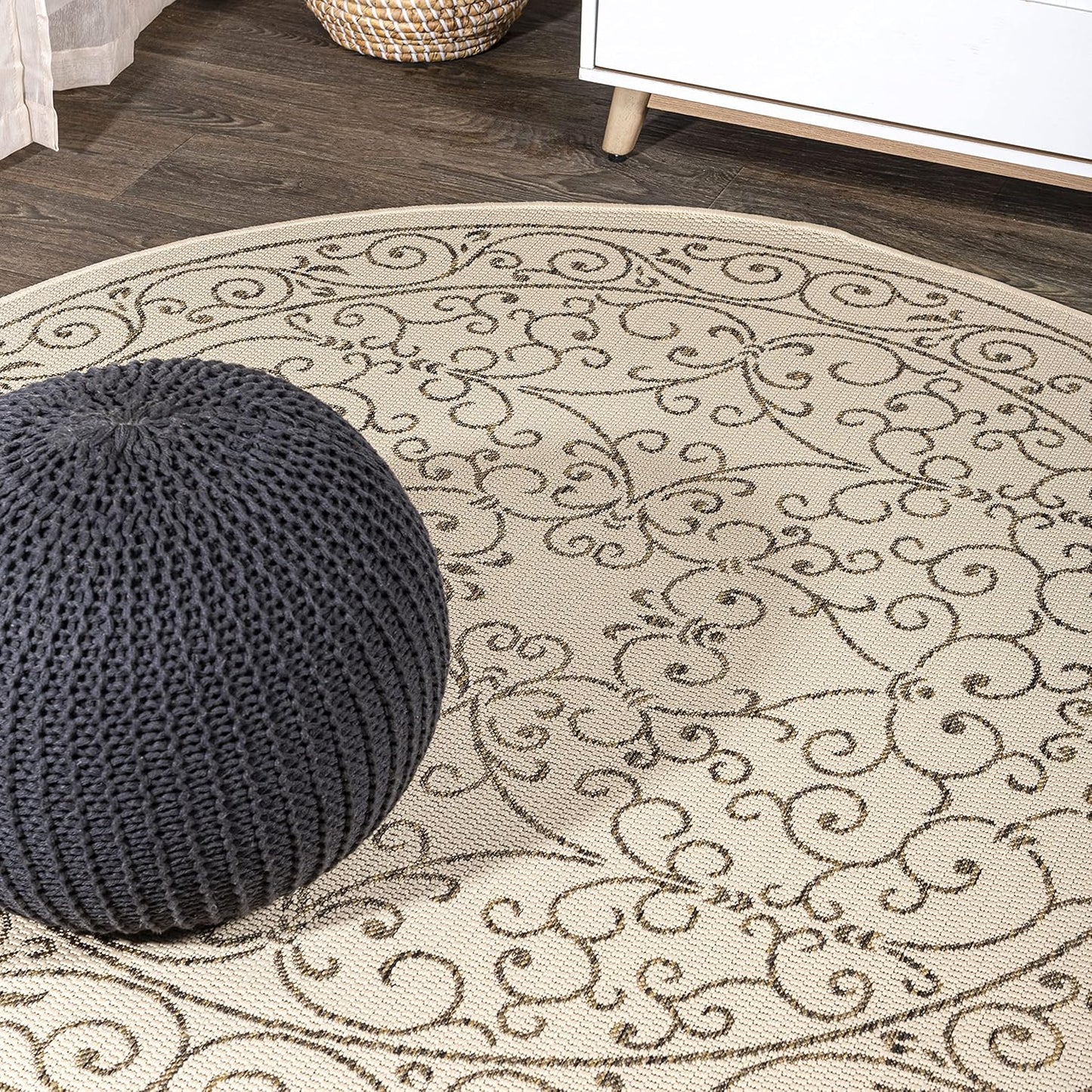 JONATHAN Y Vintage Filigree Indoor Outdoor Round Area Rug 6 Ft Beige/Brown, Charleston Textured Weave for Backyard, Patio, Porch, Easy-Cleaning, High Traffic, Pet-Friendly, Non-Shedding (SMB106A-6R)
