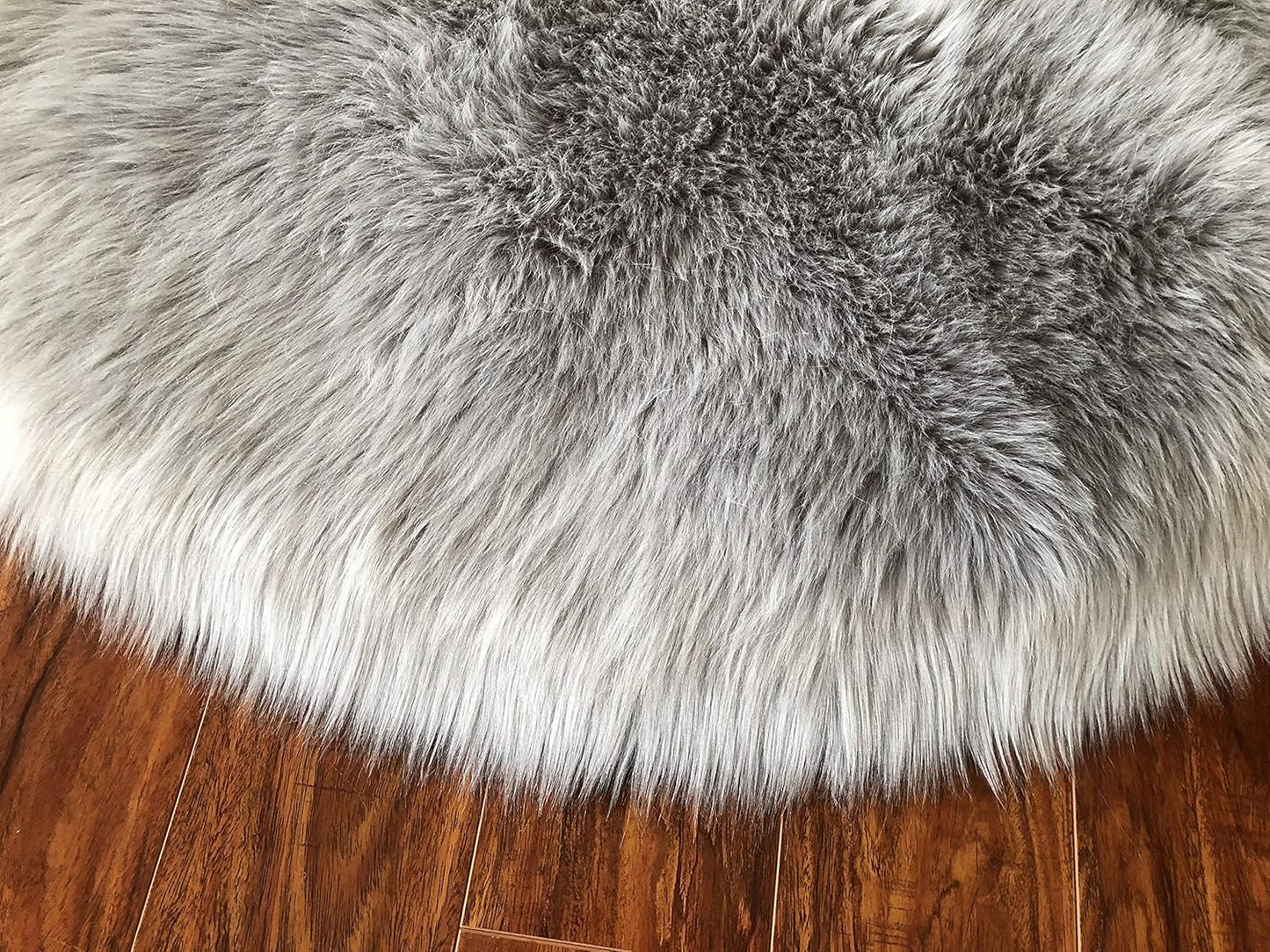 LAMBZY Faux Sheepskin Hypoallergenic Free Shape Silky Shag Rug, Luxury Shaggy Silky Plush Carpet for Bedrooms Rugs Living Room Kids Rooms Sofa Floor Rugs (Single and a Half 2'x4', Grey)