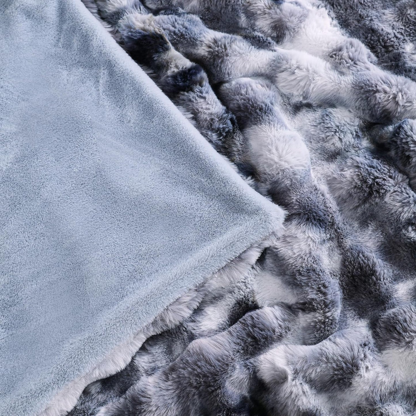 UKELER Soft Faux Fur Throw Blanket 60''x80'', Large Dark Grey Reversible Shaggy Blanket Plush Thick Fluffy Blankets Throws for Bed, Couch, Sofa, Office, Camping