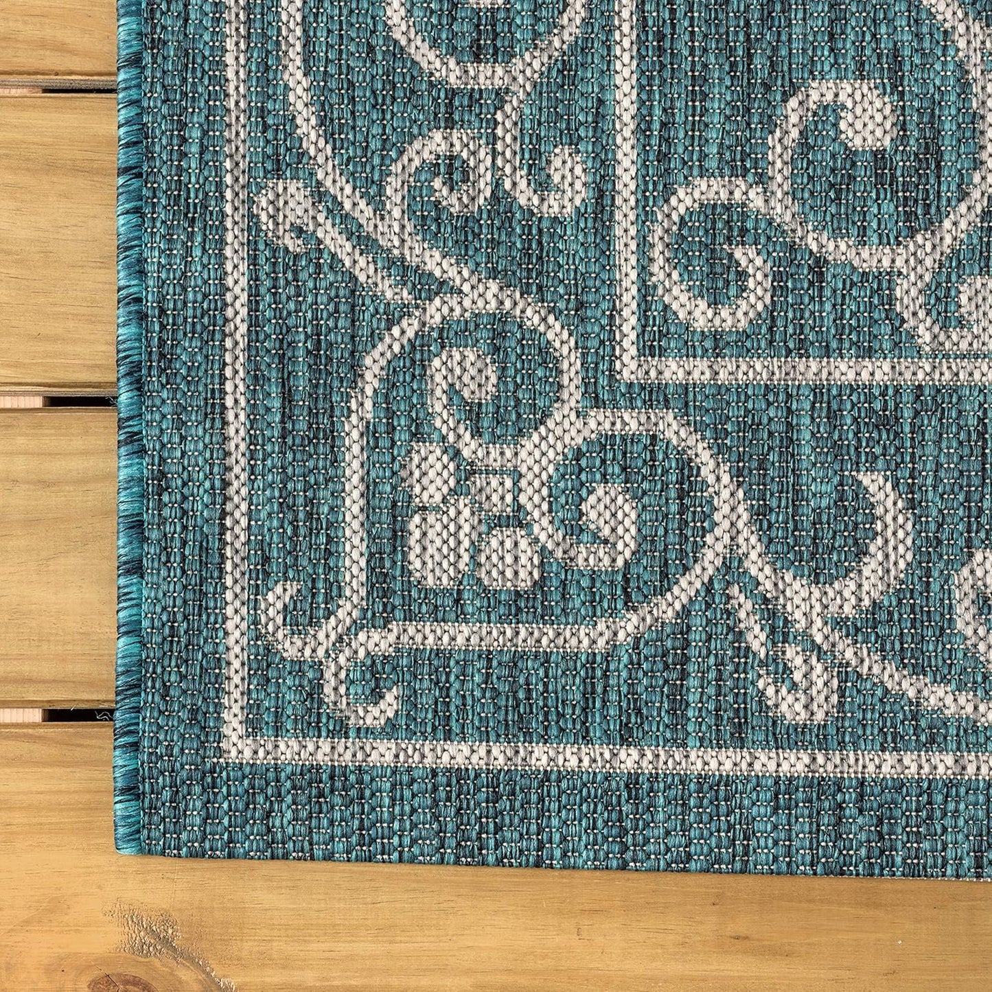 JONATHAN Y Vintage Filigree Indoor Outdoor Square Area Rug 6X6 Teal/Gray, Charleston Textured Weave for Backyard, Patio, Porch, Easy-Cleaning, High Traffic, Pet-Friendly, Non-Shedding (SMB106F-6SQ)