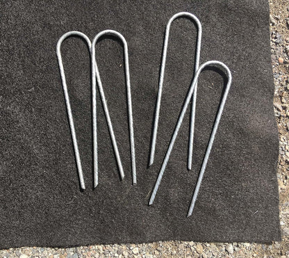 Sandbaggy Galvanized 6-Inch Landscape Staples | Industrial Grade 9 Gauge Steel | Also Called Fabric Pins, Garden Earth Stakes, Lawn Nails | Trusted by Farmers & Homeowners Across The USA (100 Staples)